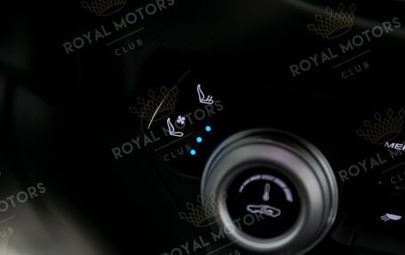 Aston Martin V8 Vantage IV, 2019 год, 13 200 000 рублей, 16 фотография