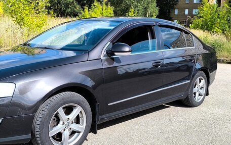 Volkswagen Passat B6, 2007 год, 600 000 рублей, 3 фотография