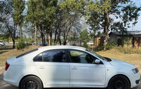 Skoda Rapid I, 2014 год, 550 000 рублей, 2 фотография