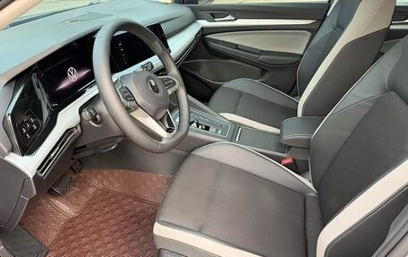 Volkswagen Golf VIII, 2023 год, 1 890 000 рублей, 11 фотография