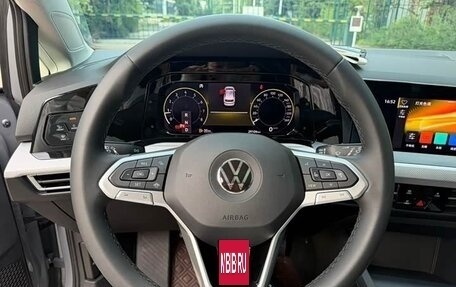 Volkswagen Golf VIII, 2023 год, 1 890 000 рублей, 14 фотография
