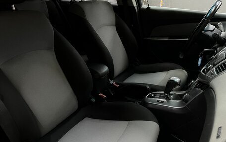 Chevrolet Cruze II, 2012 год, 729 900 рублей, 13 фотография