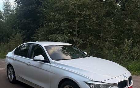 BMW 3 серия, 2015 год, 1 550 000 рублей, 2 фотография