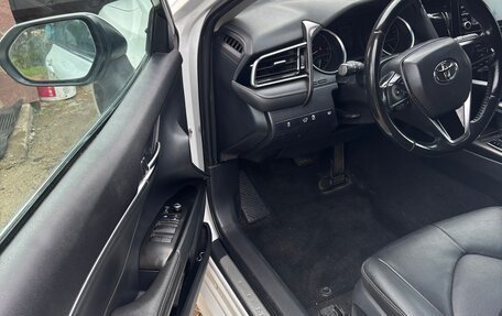Toyota Camry, 2021 год, 2 780 000 рублей, 12 фотография