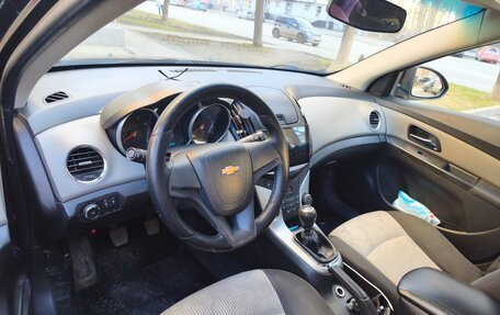 Chevrolet Cruze II, 2014 год, 680 000 рублей, 10 фотография