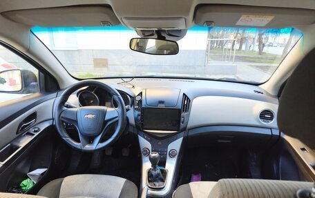 Chevrolet Cruze II, 2014 год, 680 000 рублей, 13 фотография