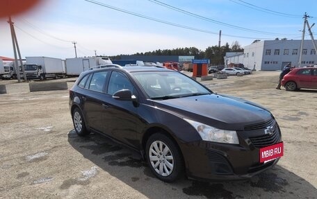 Chevrolet Cruze II, 2014 год, 680 000 рублей, 4 фотография