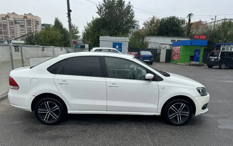 Volkswagen Polo VI (EU Market), 2012 год, 520 000 рублей, 2 фотография