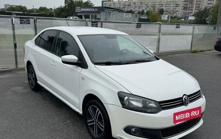 Volkswagen Polo VI (EU Market), 2012 год, 520 000 рублей, 10 фотография