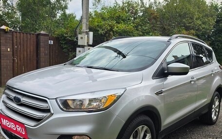 Ford Escape III, 2018 год, 1 720 000 рублей, 2 фотография