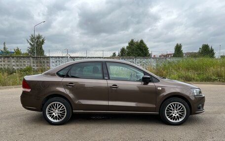 Volkswagen Polo VI (EU Market), 2014 год, 980 000 рублей, 4 фотография