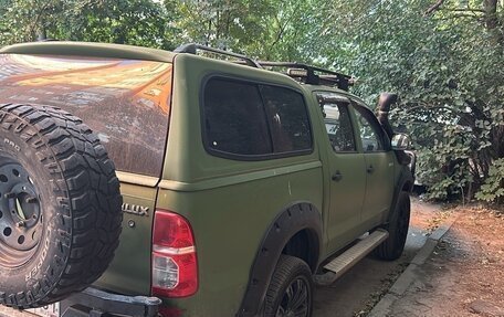 Toyota Hilux VII, 2011 год, 2 100 000 рублей, 1 фотография