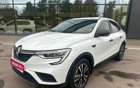 Renault Arkana I, 2021 год, 1 799 000 рублей, 1 фотография