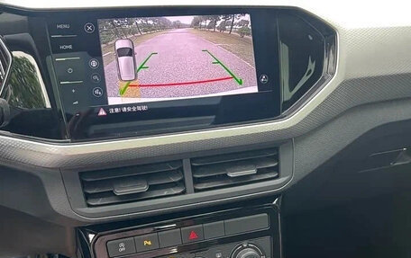 Volkswagen T-Cross I, 2023 год, 1 690 000 рублей, 14 фотография