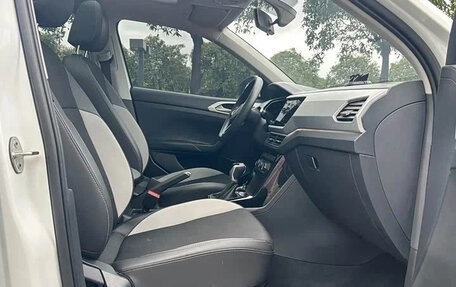 Volkswagen T-Cross I, 2023 год, 1 690 000 рублей, 11 фотография