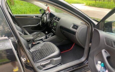 Volkswagen Jetta VI, 2014 год, 1 100 000 рублей, 3 фотография