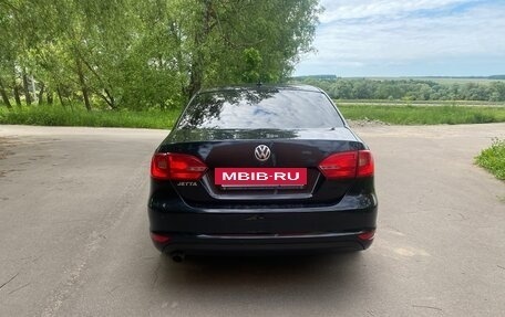 Volkswagen Jetta VI, 2014 год, 1 100 000 рублей, 6 фотография