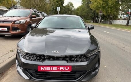 KIA K5, 2021 год, 2 800 000 рублей, 10 фотография