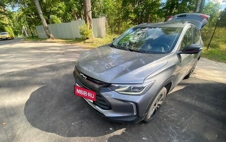 Chevrolet Tracker, 2021 год, 1 350 000 рублей, 2 фотография