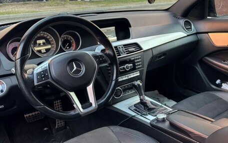 Mercedes-Benz C-Класс, 2013 год, 1 390 000 рублей, 8 фотография
