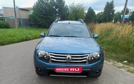 Renault Duster I рестайлинг, 2014 год, 889 000 рублей, 2 фотография