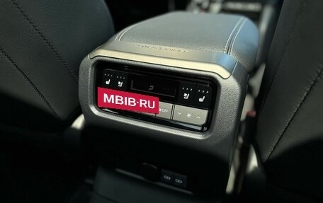 Toyota Land Cruiser Prado, 2026 год, 12 300 000 рублей, 16 фотография