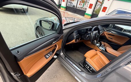 BMW 5 серия, 2022 год, 4 800 000 рублей, 12 фотография