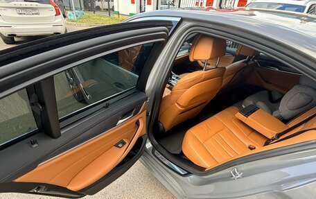 BMW 5 серия, 2022 год, 4 800 000 рублей, 15 фотография