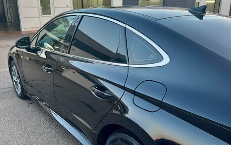 Hyundai Sonata VIII, 2019 год, 2 400 000 рублей, 4 фотография