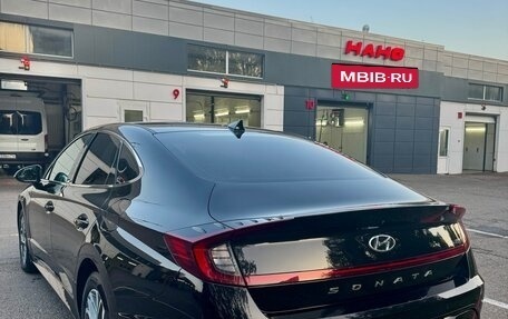 Hyundai Sonata VIII, 2019 год, 2 400 000 рублей, 3 фотография