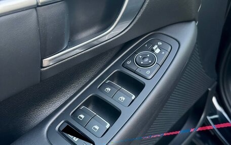 Hyundai Sonata VIII, 2019 год, 2 400 000 рублей, 10 фотография