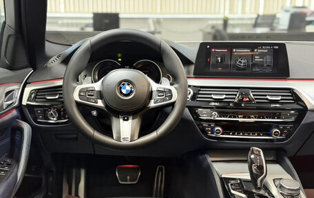BMW 5 серия, 2017 год, 3 290 000 рублей, 10 фотография