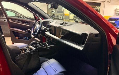 Porsche Cayenne III, 2023 год, 16 000 000 рублей, 8 фотография