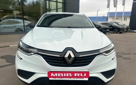 Renault Arkana I, 2021 год, 1 799 000 рублей, 2 фотография
