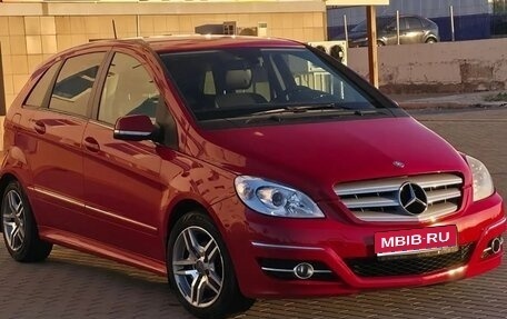 Mercedes-Benz B-Класс, 2011 год, 785 000 рублей, 1 фотография