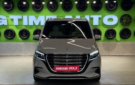 Mercedes-Benz V-Класс, 2026 год, 14 990 000 рублей, 3 фотография