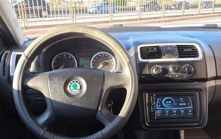 Skoda Fabia II, 2008 год, 525 000 рублей, 10 фотография