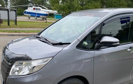 Toyota Noah III, 2015 год, 1 500 000 рублей, 2 фотография