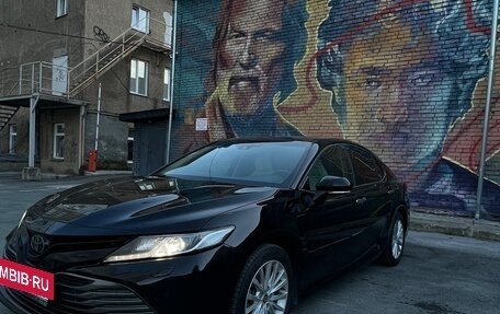 Toyota Camry, 2019 год, 2 550 000 рублей, 13 фотография