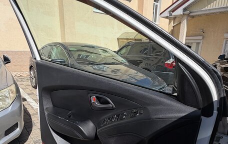 Hyundai ix35 I рестайлинг, 2013 год, 1 600 000 рублей, 8 фотография