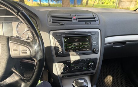 Skoda Octavia, 2012 год, 950 000 рублей, 5 фотография