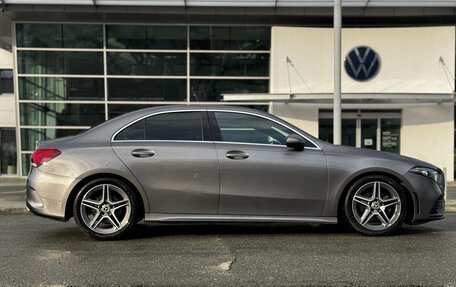 Mercedes-Benz A-Класс, 2019 год, 2 300 000 рублей, 13 фотография