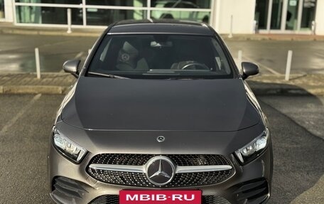 Mercedes-Benz A-Класс, 2019 год, 2 300 000 рублей, 8 фотография