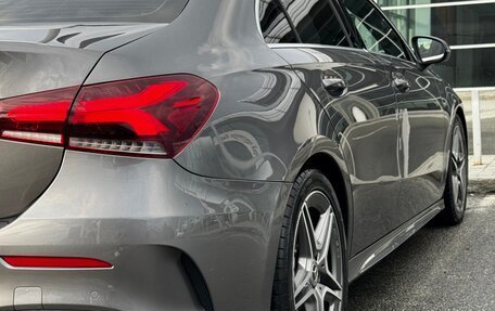 Mercedes-Benz A-Класс, 2019 год, 2 300 000 рублей, 16 фотография
