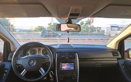 Mercedes-Benz B-Класс, 2011 год, 785 000 рублей, 12 фотография
