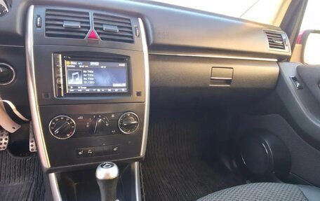 Mercedes-Benz B-Класс, 2011 год, 785 000 рублей, 14 фотография