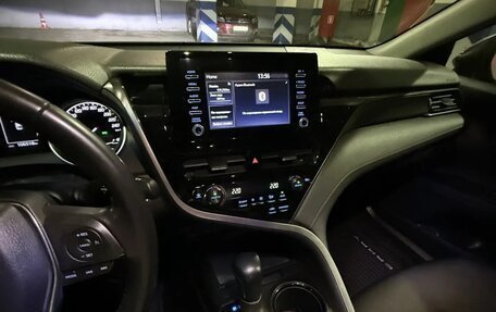 Toyota Camry, 2021 год, 2 470 000 рублей, 5 фотография