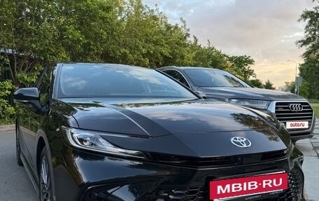 Toyota Camry, 2026 год, 4 550 000 рублей, 3 фотография
