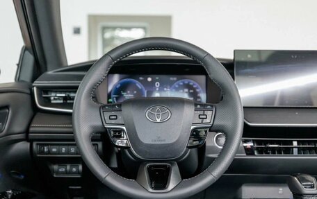 Toyota Camry, 2026 год, 4 550 000 рублей, 8 фотография