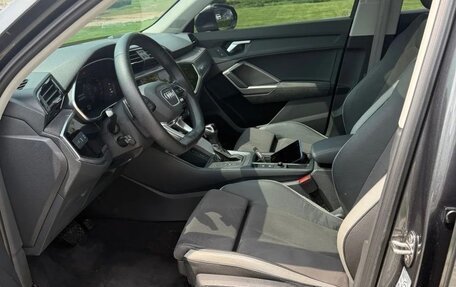 Audi Q3, 2023 год, 3 020 000 рублей, 4 фотография